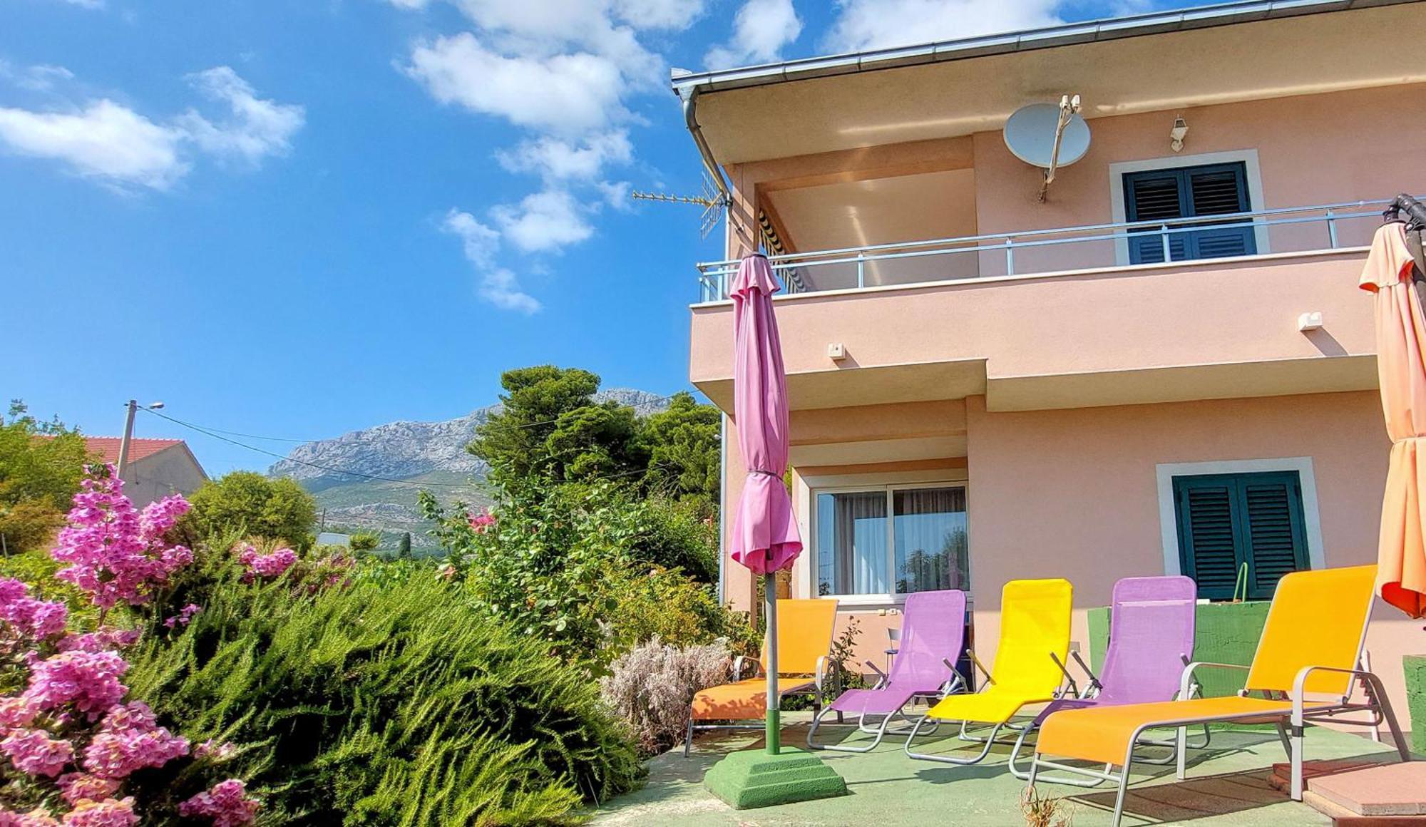 Mendy Cozy Seaview Retreat Apartman Kaštela Kültér fotó